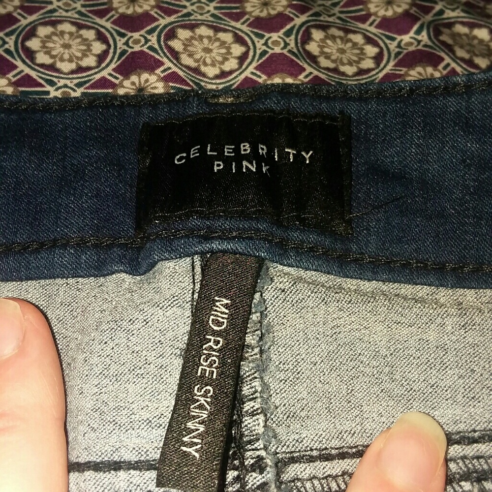 Jeans - Picture 3 of 4